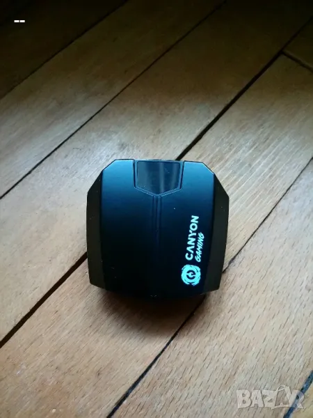 Зарядно за слушалки, снимка 1