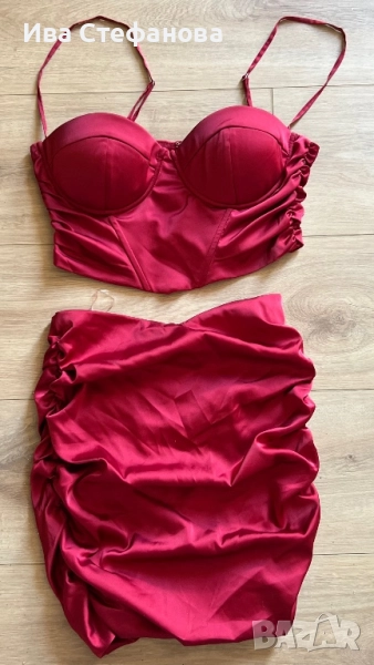 Нов елегантен парти коктейлен официален сет комплект две части костюм сатен корсет топ пола oh Polly, снимка 1