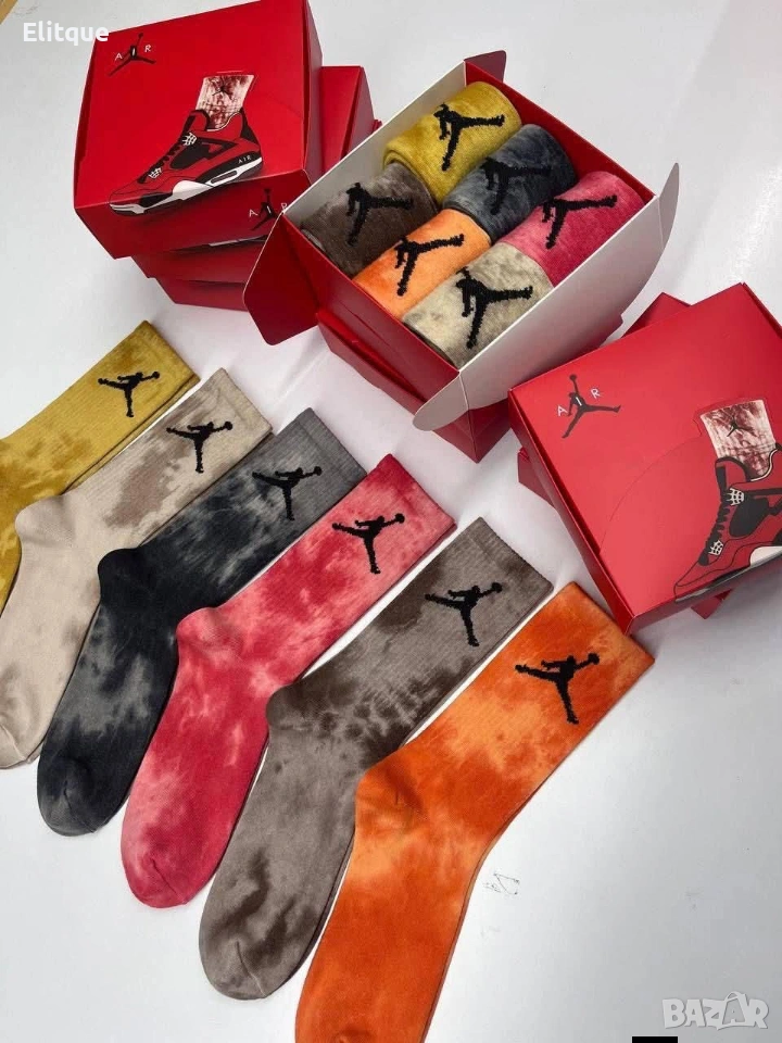 унисекс цветни дълги чорапи в кутия ,6 чифта jordan, снимка 1