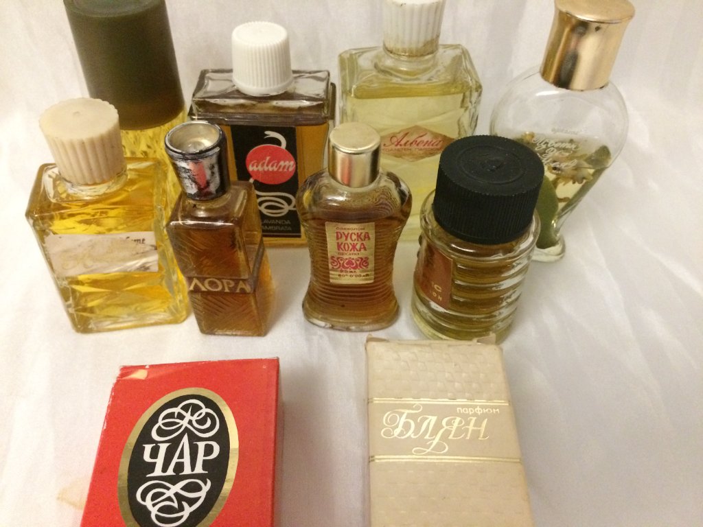 Ретро винтидж парфюм в Дамски парфюми в с. Равда - ID40602216 — Bazar.bg