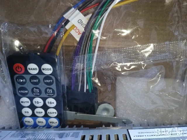 Автомобилно радио с Bluetooth, USB, Type-C и MP3 плейър (модел R2420), снимка 4 - Други - 55950848