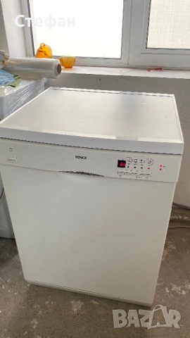 Съдомиялна BOSCH 60 см, снимка 2 - Съдомиялни - 54283540