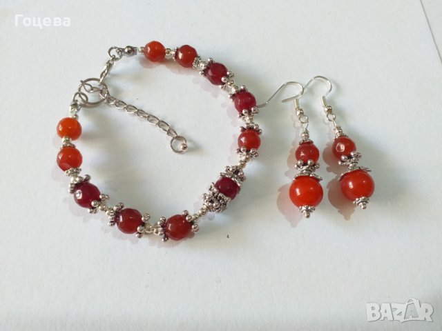 Разкошен комплект обици, колие и гривна с Керемидено червен кварц и орнаменти в цвят Сребро , снимка 5 - Бижутерийни комплекти - 37620499