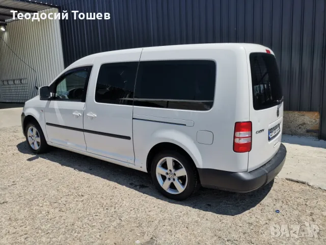 VW Caddy Maxi 1.6 Tdi 102к.с. 2011, снимка 4 - Автомобили и джипове - 48945454