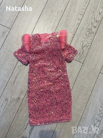 Рокля с пайети  за момиче., снимка 2 - Детски рокли и поли - 53149725