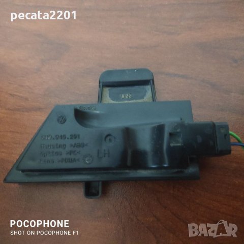 Продавам - оригинална долна светлина ляво огледало за Голф 7, снимка 4 - Части - 35584920