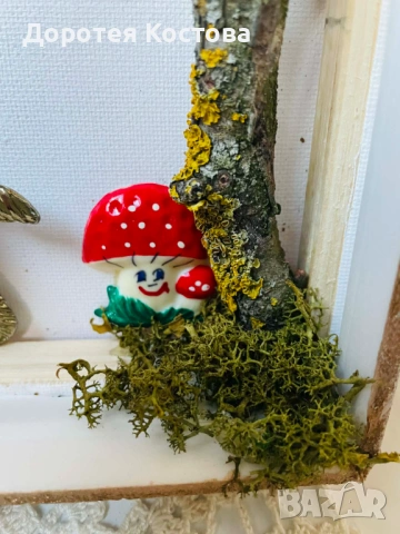 Красива картина с миниатюри , снимка 4 - Антикварни и старинни предмети - 54229551