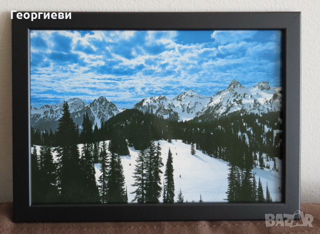 Продавам картина зимен пейзаж Rainier Mauntain