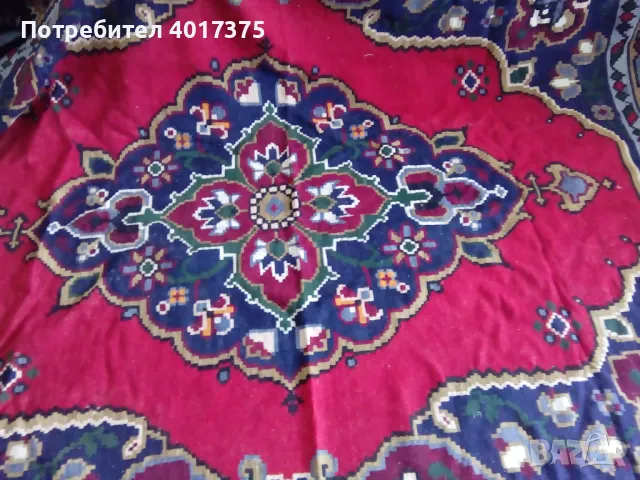 Уникален старинен чипровски килим - ,,Царската корона", снимка 8 - Антикварни и старинни предмети - 48594843