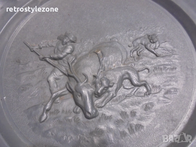 № 8281 Стара метална чиния / пано   , снимка 2 - Други ценни предмети - 51861417