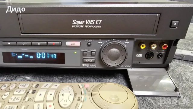 Един рядък (напълно работещ) Професионален, Mini-DV - S-VHS ET , Легендарен модел!, снимка 4 - Друга електроника - 55770791
