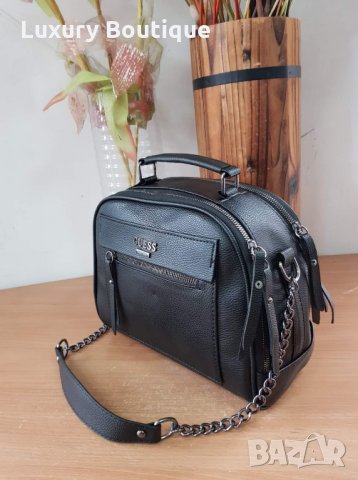 Дамска чанта Guess , снимка 2 - Чанти - 31939317