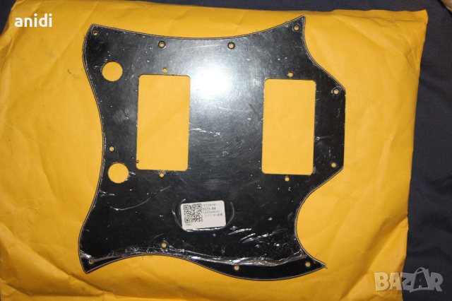 Пикгард за електрическа китара, снимка 2 - Китари - 44732884