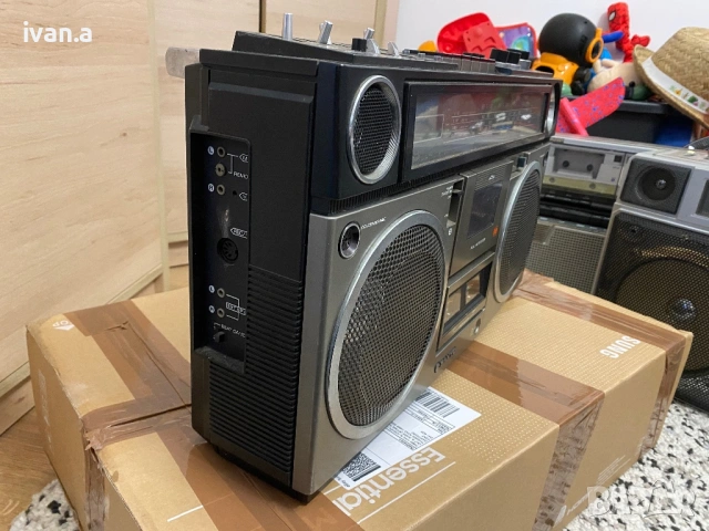 Sanyo M9990L, снимка 3 - Радиокасетофони, транзистори - 53274881