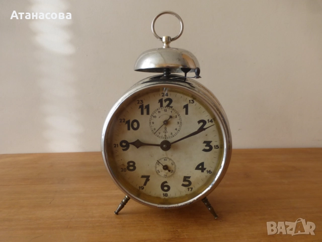 Настолен будилник часовник Gustav Beker 1920 г