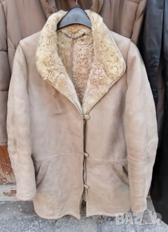 Топло и кокетно 3/4 кожухче от естествена кожа Дълго черно манто от телешки бокс Три-четвърти палто