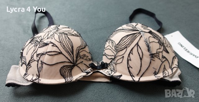 75B нов с етикет телесен цвят сутиен с черни бродерии върху тюл, снимка 2 - Бельо - 40781766