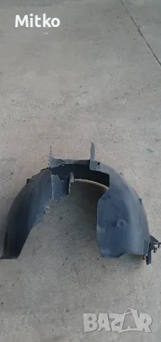 Подкалник Пежо 5008 2011г , снимка 1