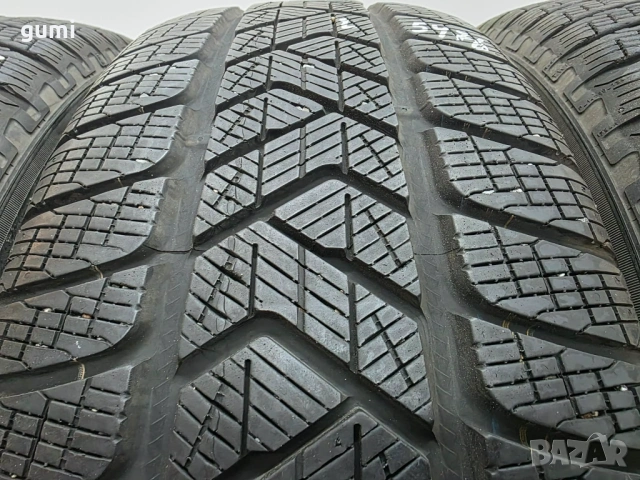 4бр зимни гуми 235/65/17 PIRELLI L05476, снимка 3 - Гуми и джанти - 54104526