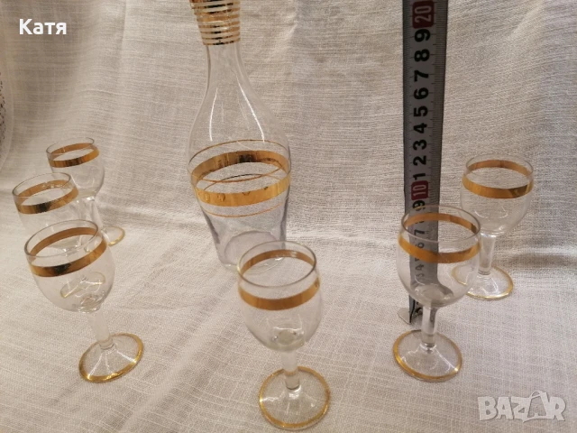 Ретро стъклени чаши и гарафа, снимка 3 - Чаши - 50665998