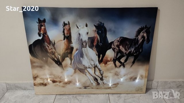 Светеща картина с LED осветление - коне , снимка 2 - Картини - 40220345