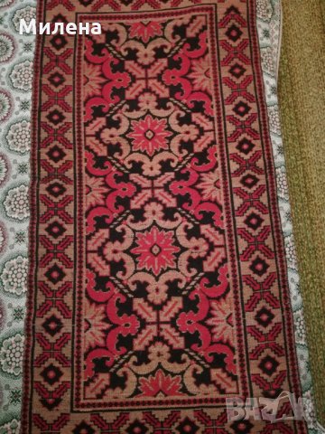 КИЛИМЧЕ В ЧЕРВЕНО, ЧАЕНО И ЧЕРНО 1.85 М. / 90 СМ., снимка 3 - Платове и дамаски - 29772028
