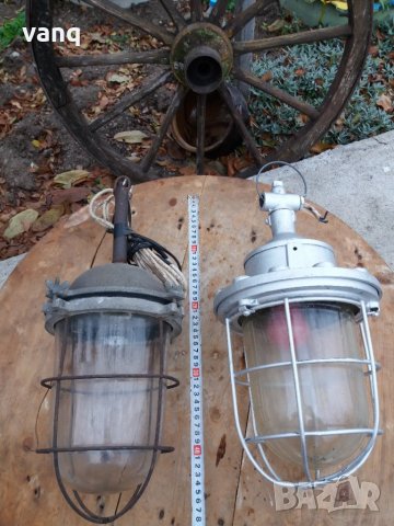 Промишлина лампа, снимка 2 - Антикварни и старинни предмети - 31035736