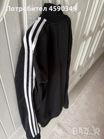 Adidas Sweatshirt Горнище, снимка 6 - Спортни дрехи, екипи - 51880311