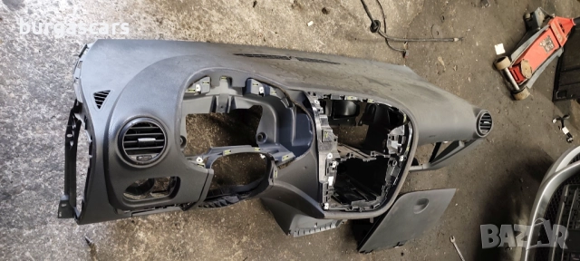 Арматурно табло airbag джабка Seat Leon II 2008г - 60лв, снимка 4 - Части - 52592142
