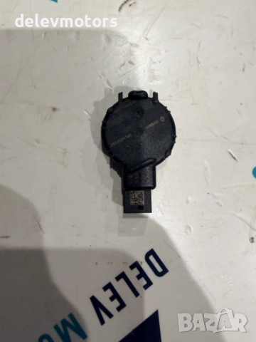 285352976R сензор за дъжд от Renault Clio 5 1.0 SCe, двигател B4D419, 67 кс., 5ск., 26 000 km, 2022г