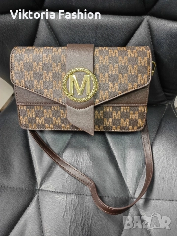 дамска чанта, снимка 2 - Чанти - 52526032