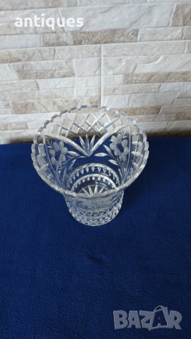 Голяма немска кристална ваза с орнаменти - 18см, снимка 5 - Антикварни и старинни предмети - 37441067