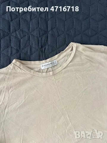 Тениска Stradivarius, снимка 5 - Тениски - 53194524