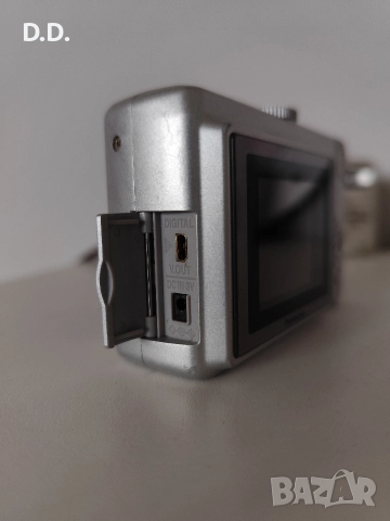 Дигитален фотоапарат Panasonic Lumix , снимка 6 - Фотоапарати - 52991780