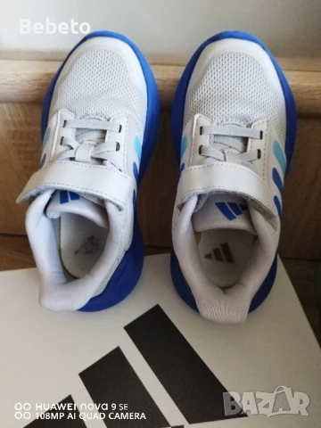 Детски маратонки Adidas 29 номер, снимка 3 - Детски маратонки - 51226804