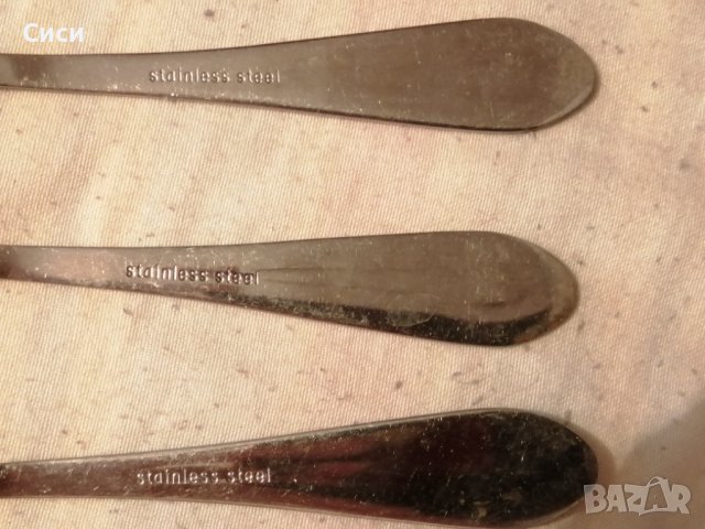 Вилици със златен кант, снимка 2 - Прибори за хранене, готвене и сервиране - 37758071