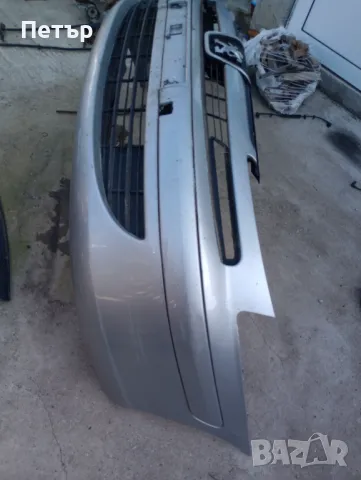 Предна броня Пежо 807, снимка 4 - Части - 47810476