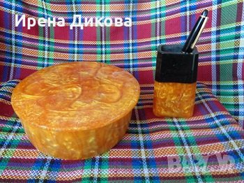 Продавам кутия + моливник Каталин