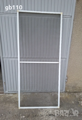 Комарник с метална рамка