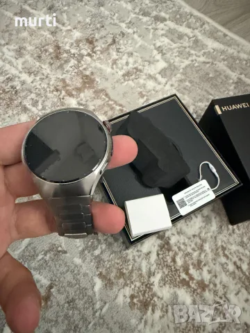 Смарт часовник HUAWEI WATCH 5 46 mm Space Silver Titanium Strap 46 MM , като нов 