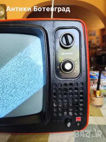 ретро стар малък телевизор Sharp, снимка 4 - Антикварни и старинни предмети - 50144857