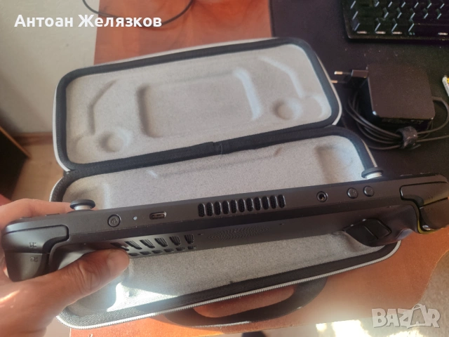 Продавам Steam Deck 512gb, снимка 3 - Други игри и конзоли - 54325165