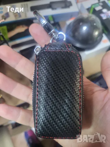 Калъфче кутийка за ключ ключове кола автомобил, снимка 2 - Други - 47544405