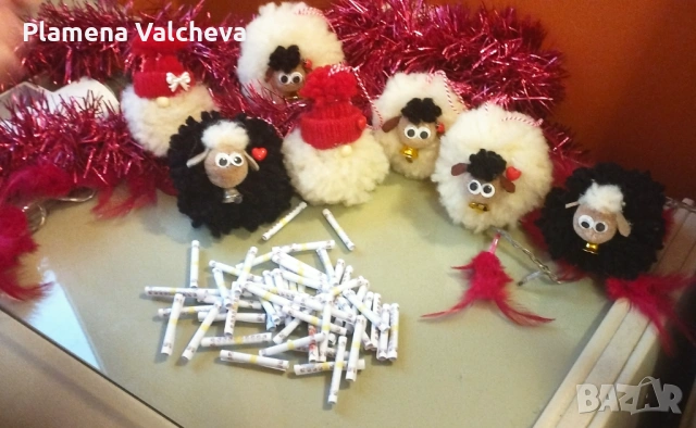 Качествени вълнени мартеници, снимка 10 - Други - 53010653