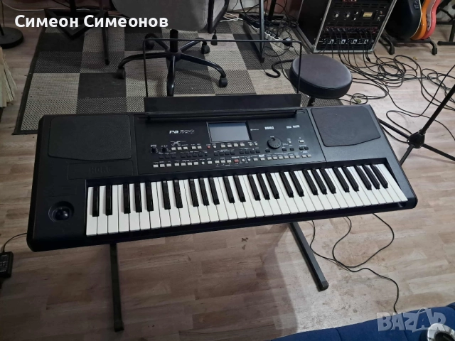 Синтезатор Korg PA-300