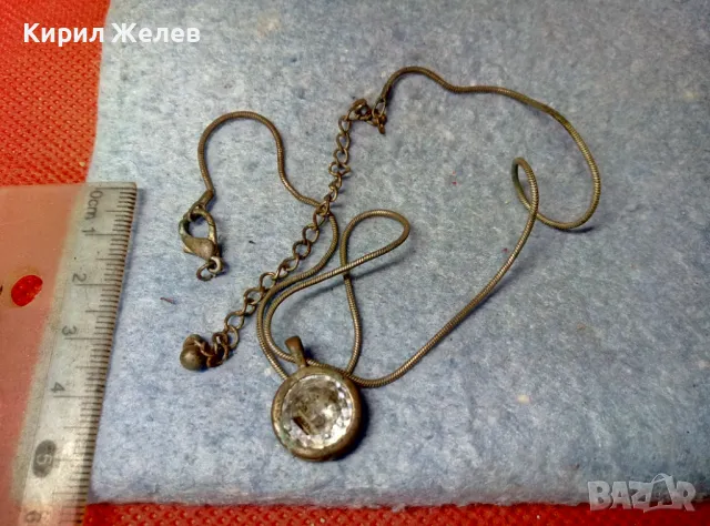 СТАРО ПОСРЕБРЕНО НЕЖНО КОЛИЕ с МЕДАЛЬОН с ФАСЕТИРАН БЛЕСТЯЩ КРИСТАЛ 38793, снимка 9 - Колиета, медальони, синджири - 47336494