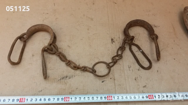 ковани възрожденски пранги, окови, букай , снимка 5 - Антикварни и старинни предмети - 50588707