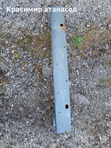 Основа задна броня за Мазда 5.2005-2010