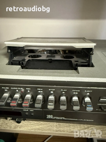 🔈Винтидж VHS видео рекордер Akai VS - 9300EG Video Cassette Recorder - 1978 г.🔈, снимка 4 - Плейъри, домашно кино, прожектори - 56080602