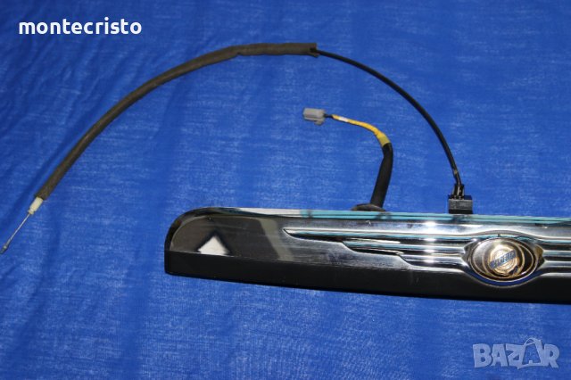 Лайстна отваряне заден капак Chrysler Grand Voyager (2008-2015г.) 05113252AB микре дръжка лайсна, снимка 2 - Части - 38221868